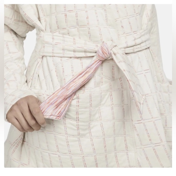 NWOT Nike Therma Fit Luxe Reversible wrap - small - Picture 4 of 9